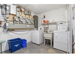 118 CHANDLER DRIVE - 42