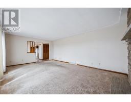 5109 WHITELAW ROAD - 10