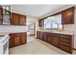 5109 WHITELAW ROAD - 11