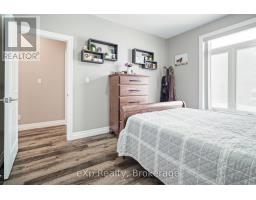 4467 PERTH LINE 72 - 25