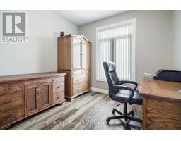 4467 PERTH LINE 72 - 26