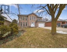 42 FRESHMEADOW WAY - 2