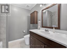 42 FRESHMEADOW WAY - 33