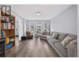 42 FRESHMEADOW WAY - 7