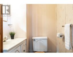 96 FALSTAFF STREET - 15