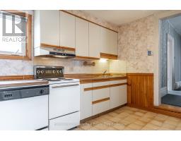 96 FALSTAFF STREET - 19