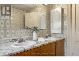 96 FALSTAFF STREET - 26