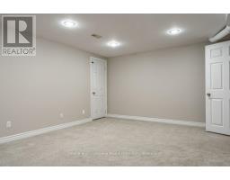 316 ELGIN CRESCENT - 19