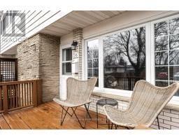 316 ELGIN CRESCENT - 2