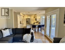 86 FREELAND DRIVE - 11