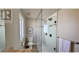 86 FREELAND DRIVE - 38