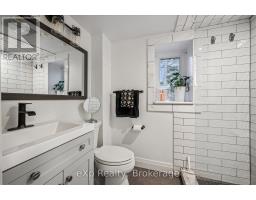 20 BERGEY STREET - 17