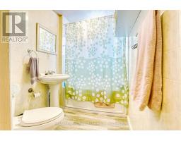 10 CENTRE STREET - 16