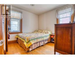 10 CENTRE STREET - 17