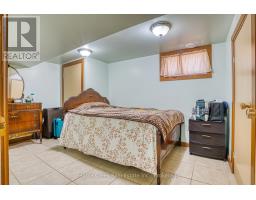 10 CENTRE STREET - 25