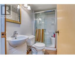 10 CENTRE STREET - 27