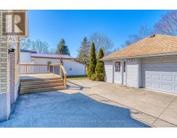 10 CENTRE STREET - 28