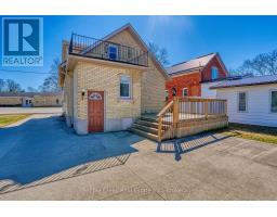 10 CENTRE STREET - 29