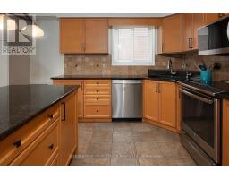 293 HUCK CRESCENT - 16