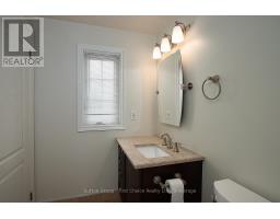 293 HUCK CRESCENT - 25