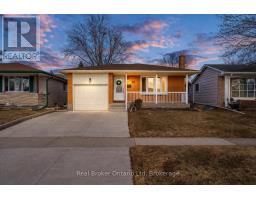 10 BROOKSIDE CRESCENT - 1