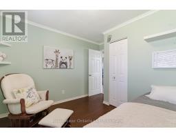 10 BROOKSIDE CRESCENT - 15