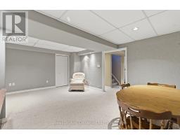 10 BROOKSIDE CRESCENT - 18