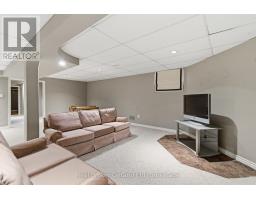 10 BROOKSIDE CRESCENT - 19