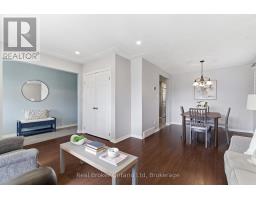 10 BROOKSIDE CRESCENT - 4