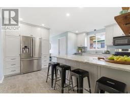 10 BROOKSIDE CRESCENT - 8