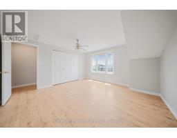 9 RED CLOVER CRESCENT - 33