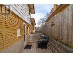 135 BURBANK ROAD - 27