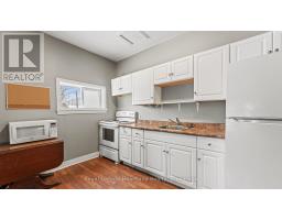 190 ALBERT STREET - 33