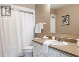 82 GREGORY CRESCENT - 22