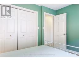 82 GREGORY CRESCENT - 24