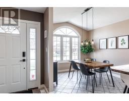 82 GREGORY CRESCENT - 5