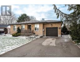 35 SPARLING CRESCENT - 3