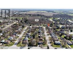 35 SPARLING CRESCENT - 46