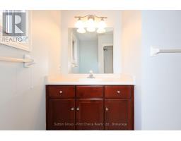 No.23 - 59 EAGLE DRIVE - 25