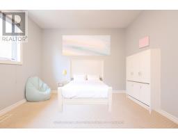 No.23 - 59 EAGLE DRIVE - 27