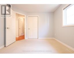 No.23 - 59 EAGLE DRIVE - 29