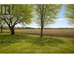 24 BAYFIELD MEWS LANE - 40