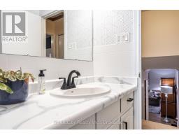 34 WHITE STREET - 26