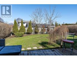 34 WHITE STREET - 31