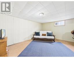 380 WINSTON STREET E - 20