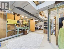 380 WINSTON STREET E - 25