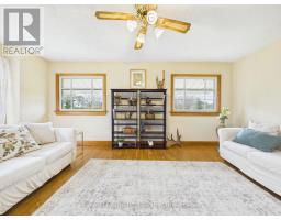 380 WINSTON STREET E - 8