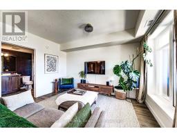 407 - 175 COMMONWEALTH STREET - 12