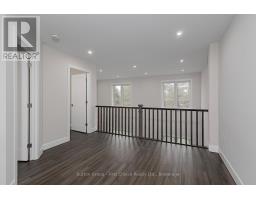 UNIT 42 - 3202 VIVIAN LINE - 18