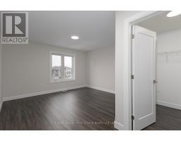 UNIT 42 - 3202 VIVIAN LINE - 19